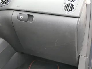 VW Golf Plus 5M Deckel Klappe für Handschuhfach Handschuhfachdeckel -Kratzer - Bild 1