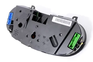 Audi A3 8L Tacho Tachometer Kombiinstrument 8L0919860C 195TKM Benziner 260km/h - Bild 6