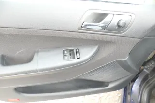 1x Fabia 6Y Kombi Türverkleidung Verkleidung Tür vorne links schwarz anthrazit - Bild 3
