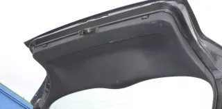 Audi A3 8L Abdeckung Verkleidung Kofferraum hinten Heckklappe Deckel schwarz - Bild 2