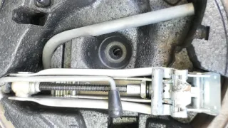 VW Golf 5 1K 6 Plus Bordwerkzeug Pannenset Wagenheber für Ersatzrad Notrad Schlü - Bild 1