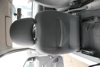 VW Fox Sitz Fahrersitz vorne links OHNEAirbag höhenverstellbar  v - Bild 3