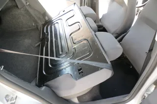 VW Polo 9N 9N3 Sitz Rückbank Sitzfläche Sitze 3 Punkt Gurt hinten mit Kopfstütze - Bild 5