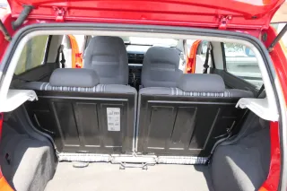 VW Fox Rückbank für Kopfstützen Kopfstütze Rücksitzbank getrennt teilbar geteilt - Bild 4
