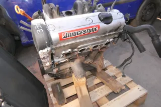VW Golf 3 Motor mit Zylinderkopf 1,6 55kw 75PS AEE Motor 183.000km - Bild 2