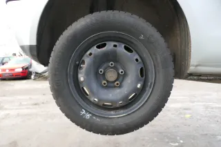 4x VW Polo 9N Felgen Reifen 165/70 R14 81T Sommerreifen 5jx14H2 ET35 ca. 5-7mm - Bild 3