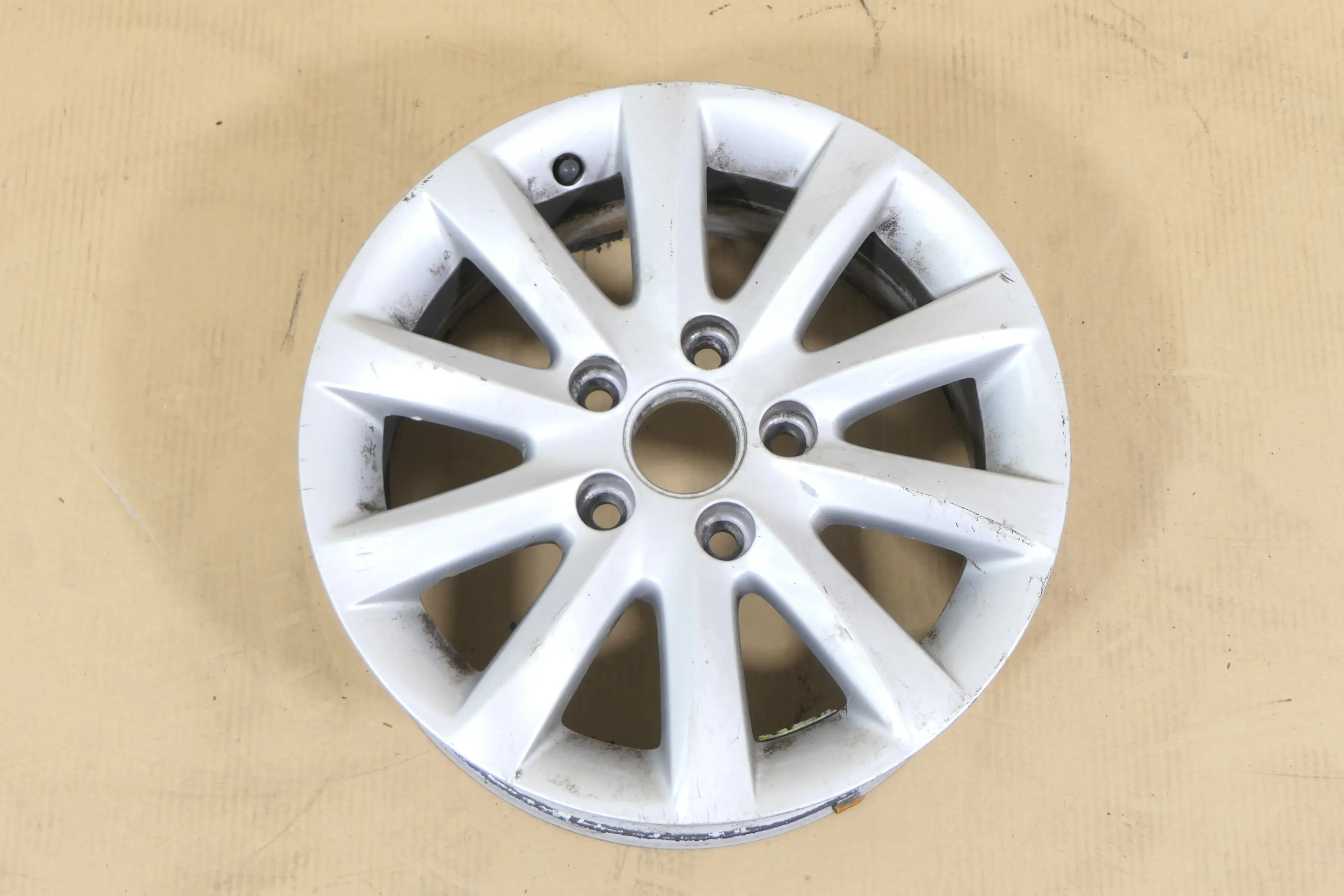 1x Felge Alufelge original VW Golf 5 Touran 6,5jx15H2 ET50 1K0601025CA Bristol - Bild 1