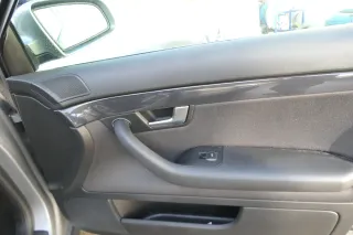 1x A4 8E B6 Türverkleidung Verkleidung Tür vorne rechts soul schwarz - Bild 2
