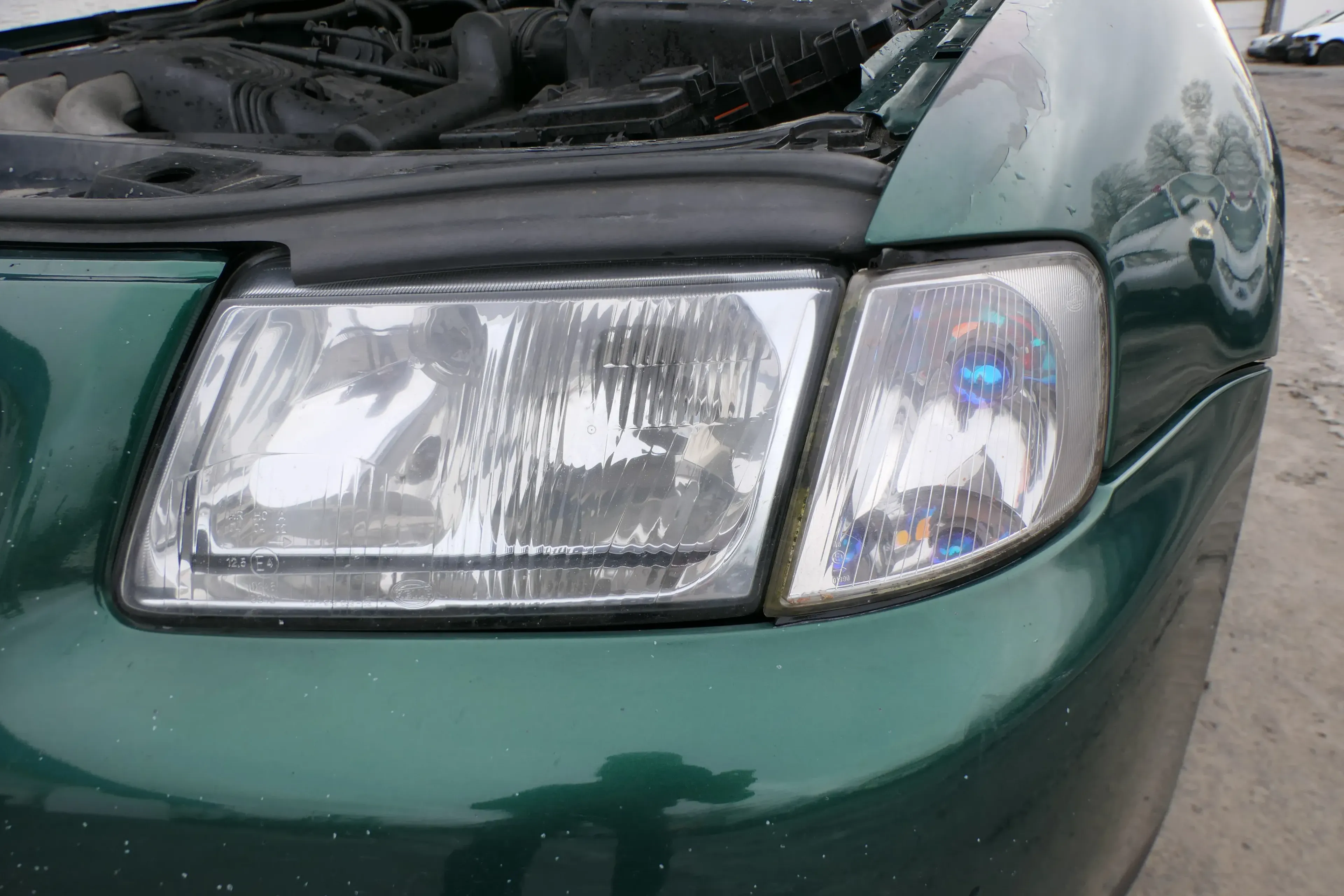 Audi A3 8L Scheinwerfer links bis ca. Bj. 1999 mit Blinker - Bild 1