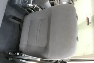 VW Caddy 3 2k Sitz Fahrersitz vorne links +rechts Beifahrersitz Sitzheizung - Bild 5