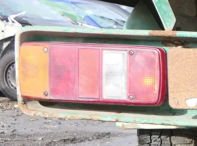 VW T4 Pritsche Rücklicht hinten links Rückleuchte Heckleuchte - Bild 1