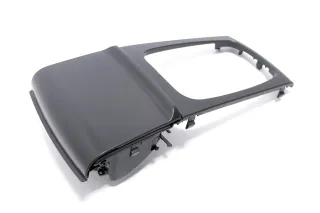 Skoda Fabia 6Y Aschenbecher vorne 6Y0857951 schwarz + Rahmen um Schaltknauf - Bild 3