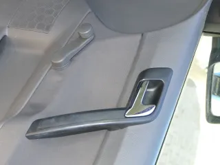 1x VW Polo 9N Türverkleidung Verkleidung Tür vorne rechts 2/3-Türer Griff Öffner - Bild 2