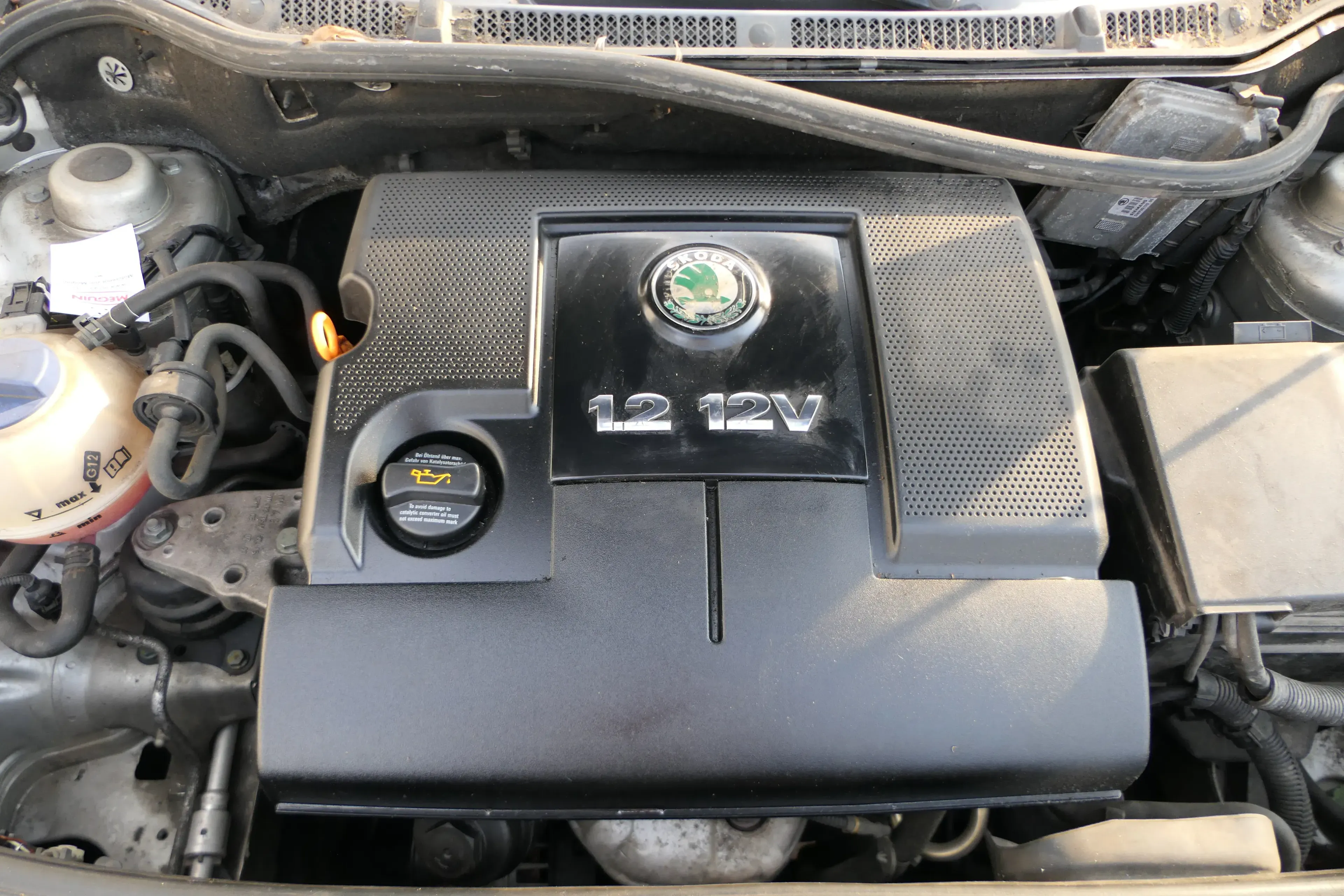 Fabia 6Y Luftfilterkasten Luftfilter Motorabdeckung 1,2 64PS 47kw AZQ BME12V - Bild 1