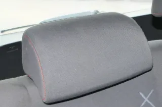 1x VW Golf 5M Plus Kopfstützen Kopfstütze hinten rechts/ links orange Nähte GOAL - Bild 1