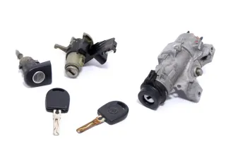 VW Polo 9N 9N3 Schloßsystem 1x Tür Heckschloß 2x Schlüssel Schloß Zündschloß - Bild 1
