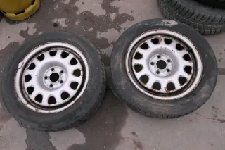 2x VW Passat 35i 3A Winterreifen M+S 195/55 R15 85H Reifen 6jx15H2 ET35 #5-5,5mm - Bild 1