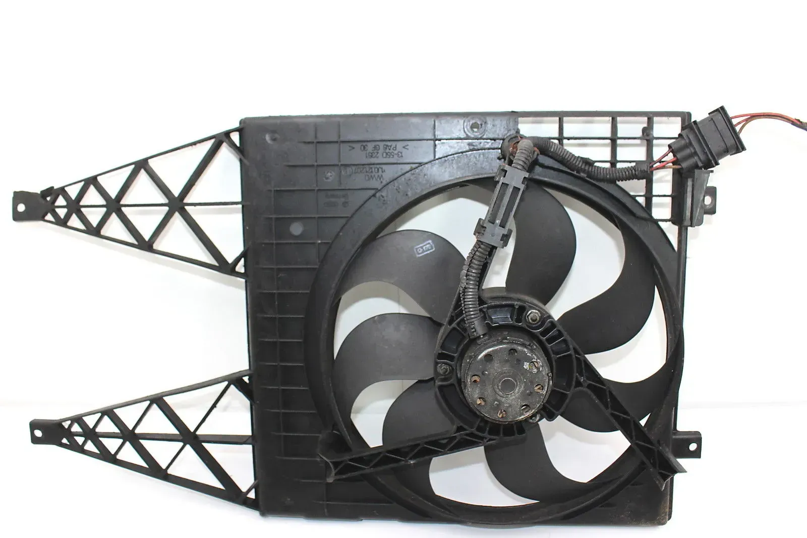 Golf 4 Bora Lüfterzarge Lüfter Kühlerlüfter Halter 1J0121207D 1J0955455F - Bild 1