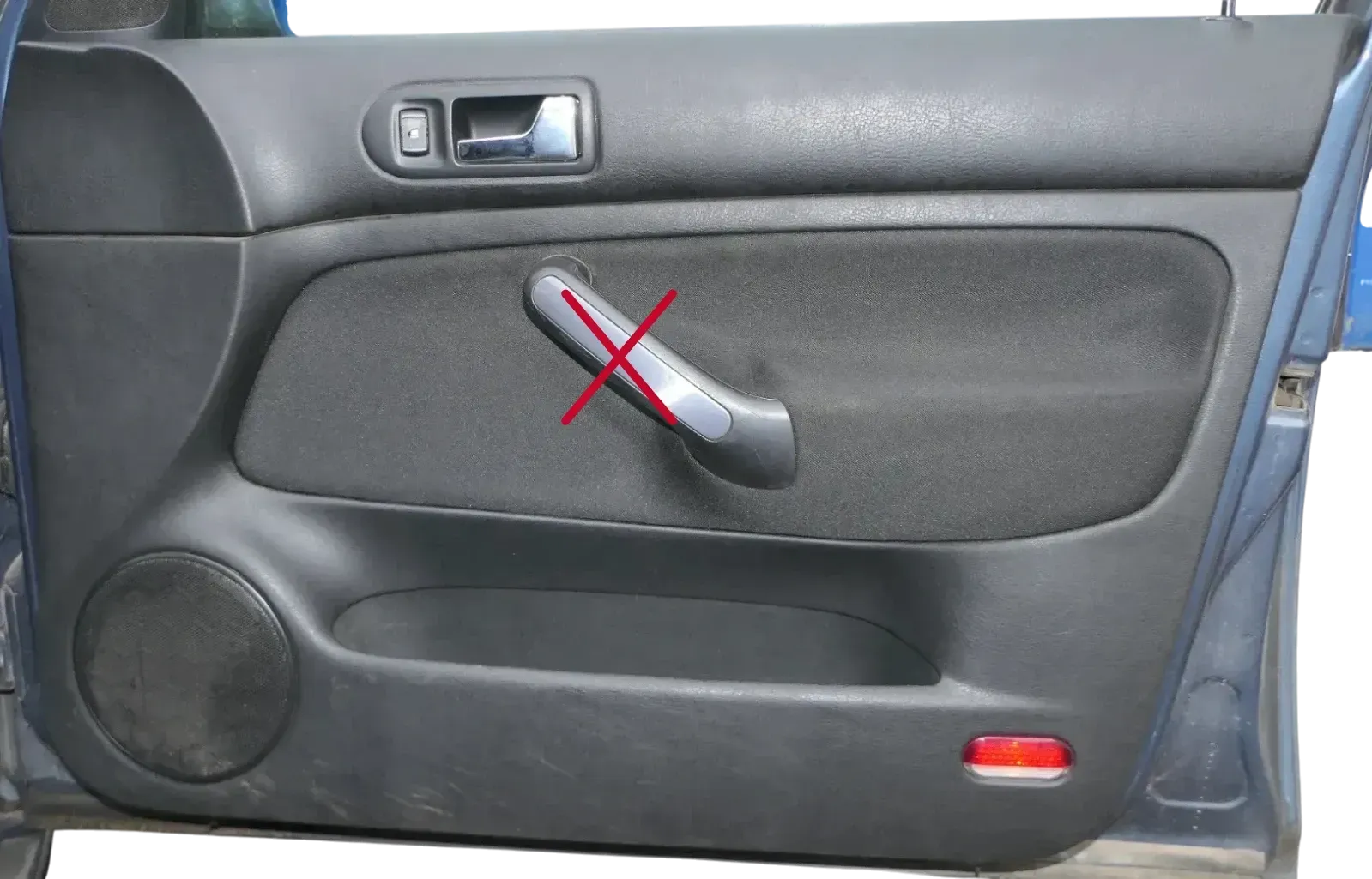1x Golf 4 Bora Türverkleidung Verkleidung Tür vorne rechts 4/5-Türer schwarz - Bild 1