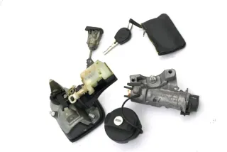 Seat Ibiza 6L Schloßsystem 1xTürschloß Heckschloß 1x Schlüssel Schloß Zündschloß - Bild 2