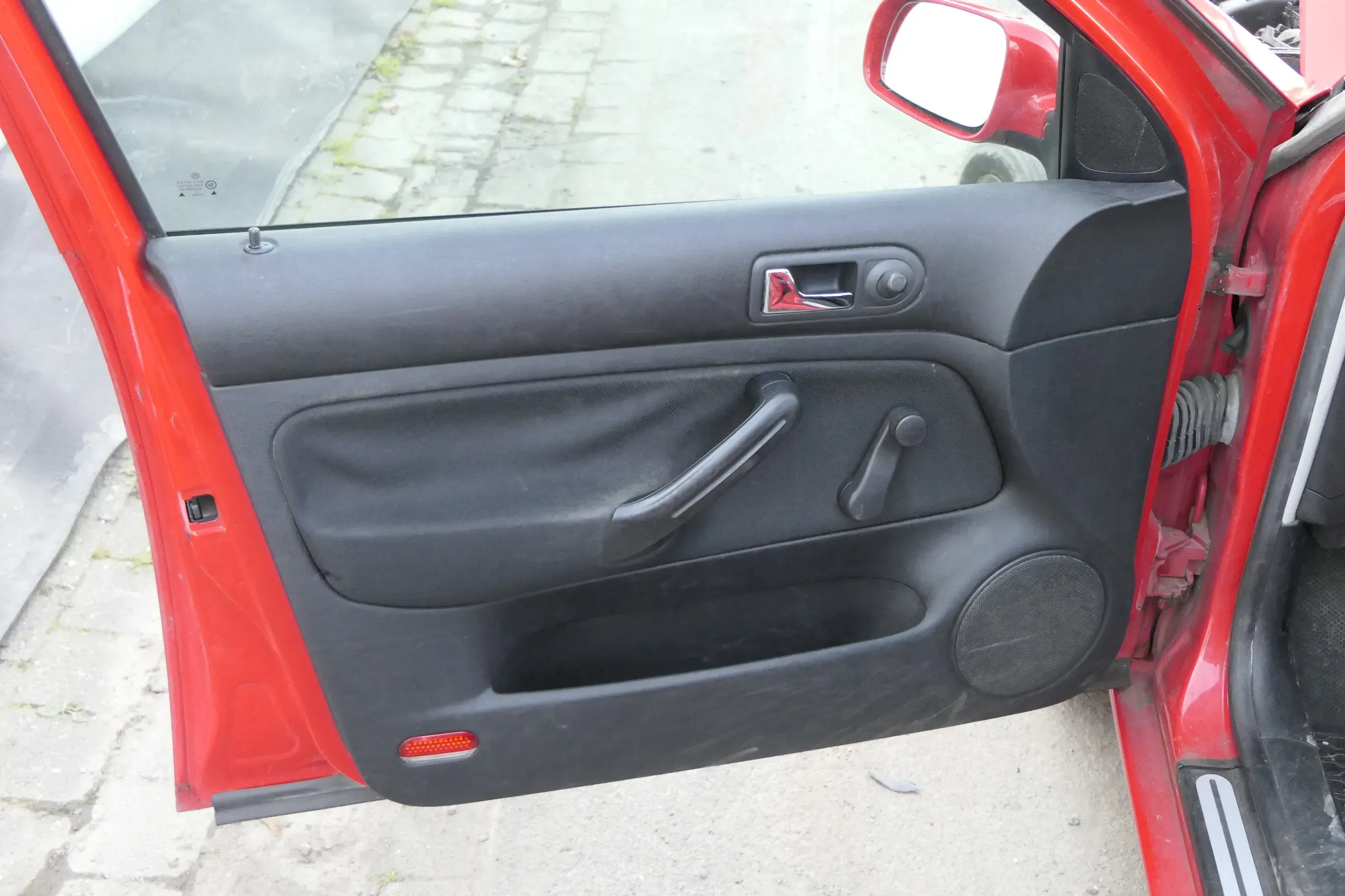 VW Golf 4 1J Limousine Türverkleidung Verkleidung Tür vorne hinten links rechts - Bild 1