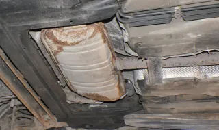 Audi A6 4B Auspuff Mittelschalldämpfer hinten 2,5 TDI 4B0253409BP - Bild 1