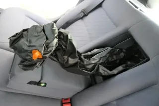 Audi A8 4D Avant Sitz Rückbank Rücksitzbank hinten Ski aquablau - Bild 6