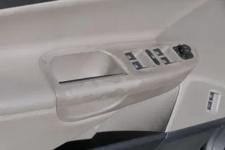 VW Passat 3C Variant 4x Türverkleidung Verkleidung Tür Leder latte macchiato - Bild 3
