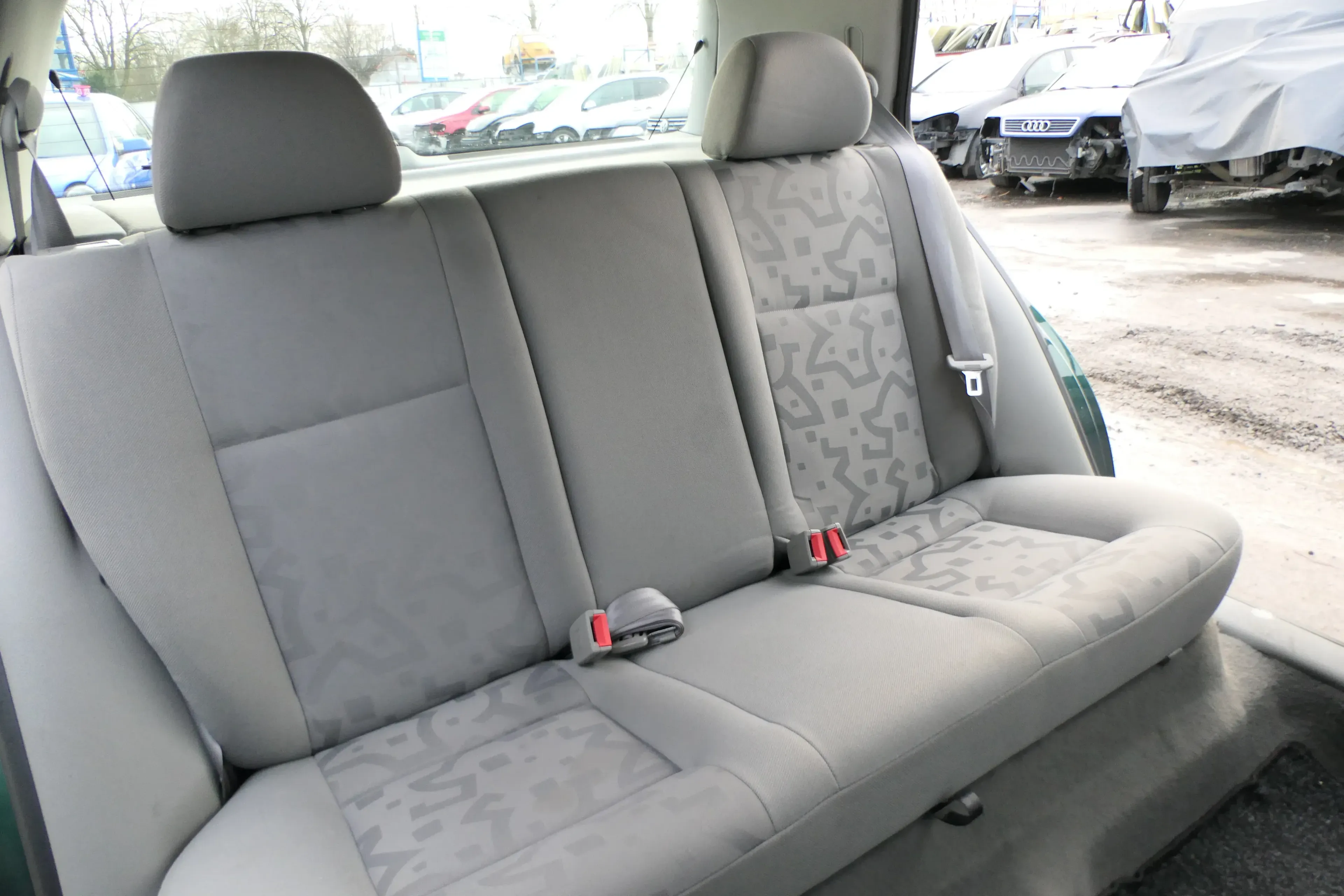 Golf 4 Limousine Sitz Rückbank Rücksitzbank Sitzfläche Sitze grau - Bild 1