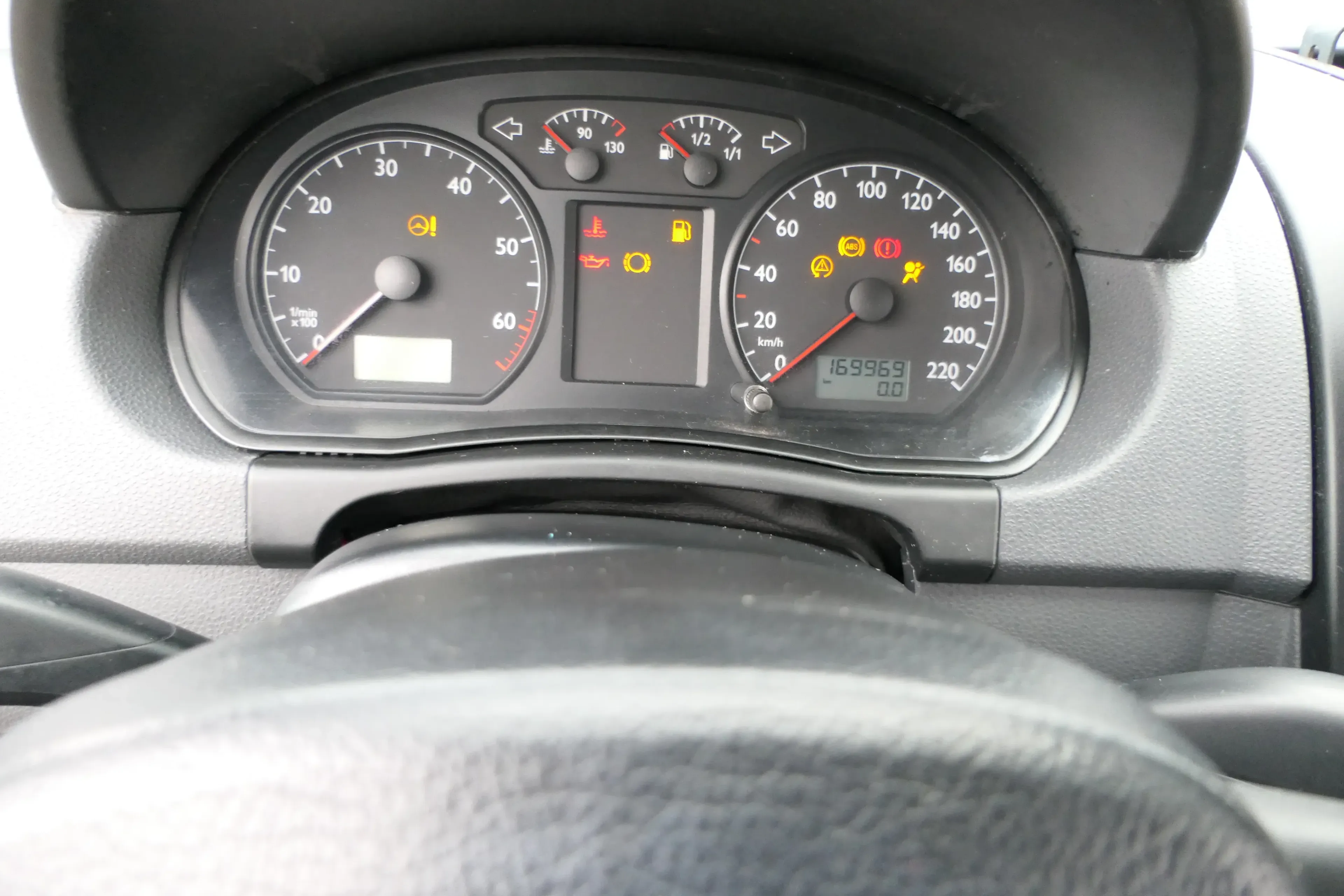 VW Polo 9N Tacho Tachometer Kombiinstrument 169.000km 6Q0920800P 1,2 47kw 40kw - Bild 1