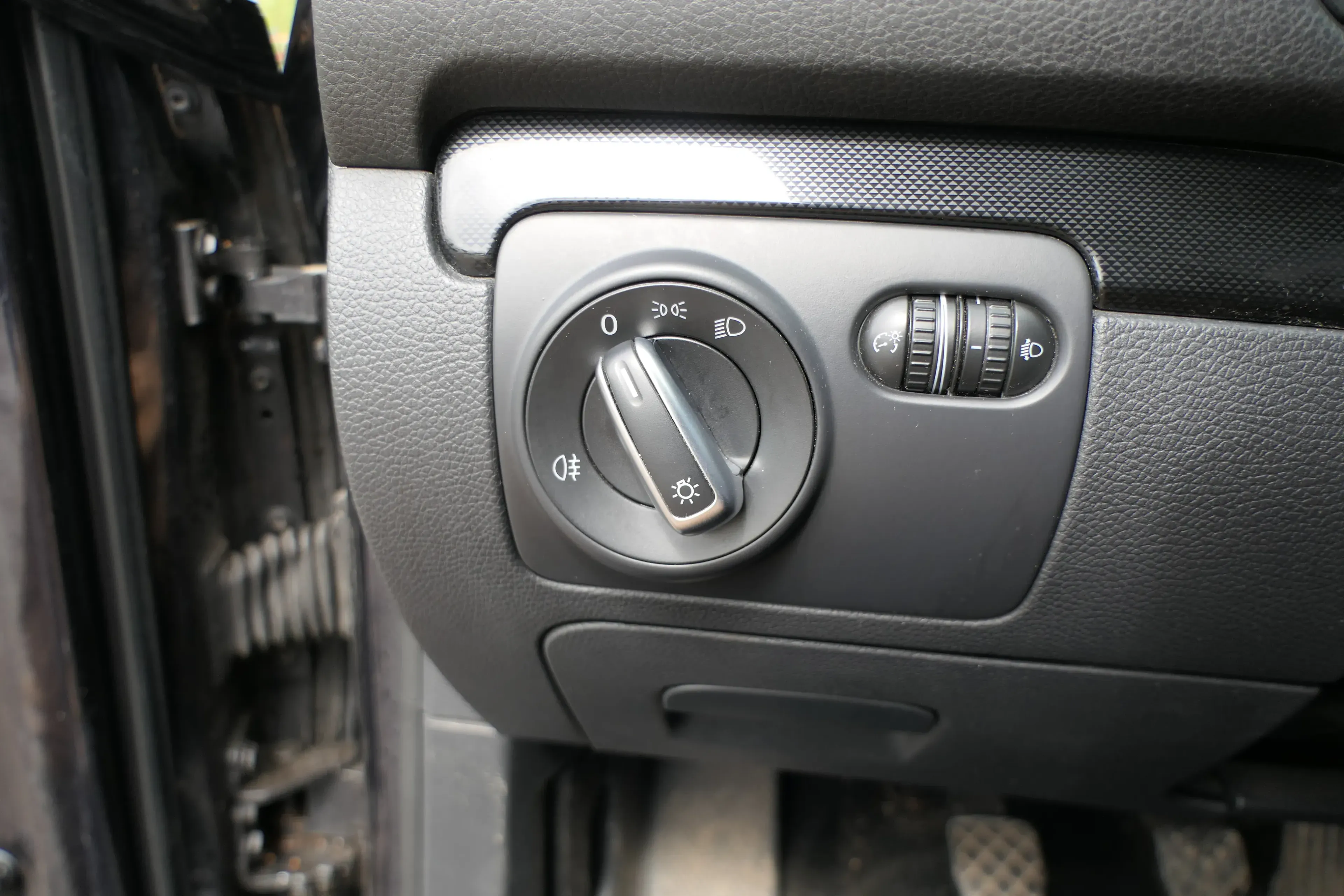 VW Tiguan 5N Lichtschalter Schalter Licht Nebelscheinwerfer 3C8941431B - Bild 1