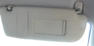 Audi A3 8L Sonnenblende vorne rechts platin grau 8D0857552H 86K - Bild 1