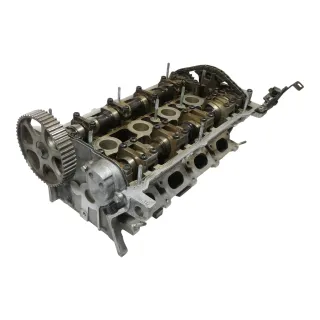 VW Passat 3B A4 Zylinderkopf mit Nockenwellen Ventile AJQ 1,8T APU - Bild 1