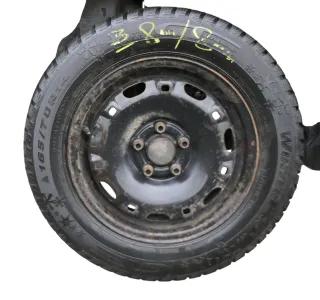 4x Skoda Fabia Felgen Reifen 165/70 R14 81T Winterreifen M&S 5jx14H2 ET35 6-8mm - Bild 1
