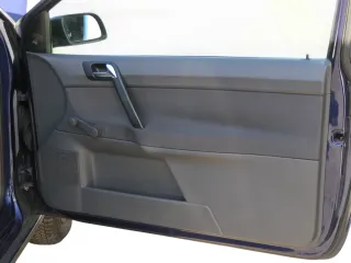 1x VW Polo 9N Türverkleidung Verkleidung Tür vorne rechts 2/3-Türer Griff Öffner - Bild 1