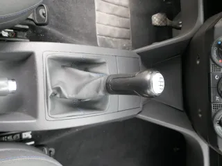 VW Polo 9N 9N3 Schaltknauf Schaltsack Schaltung 6Q1711113G Leder schwarz blaue - Bild 3