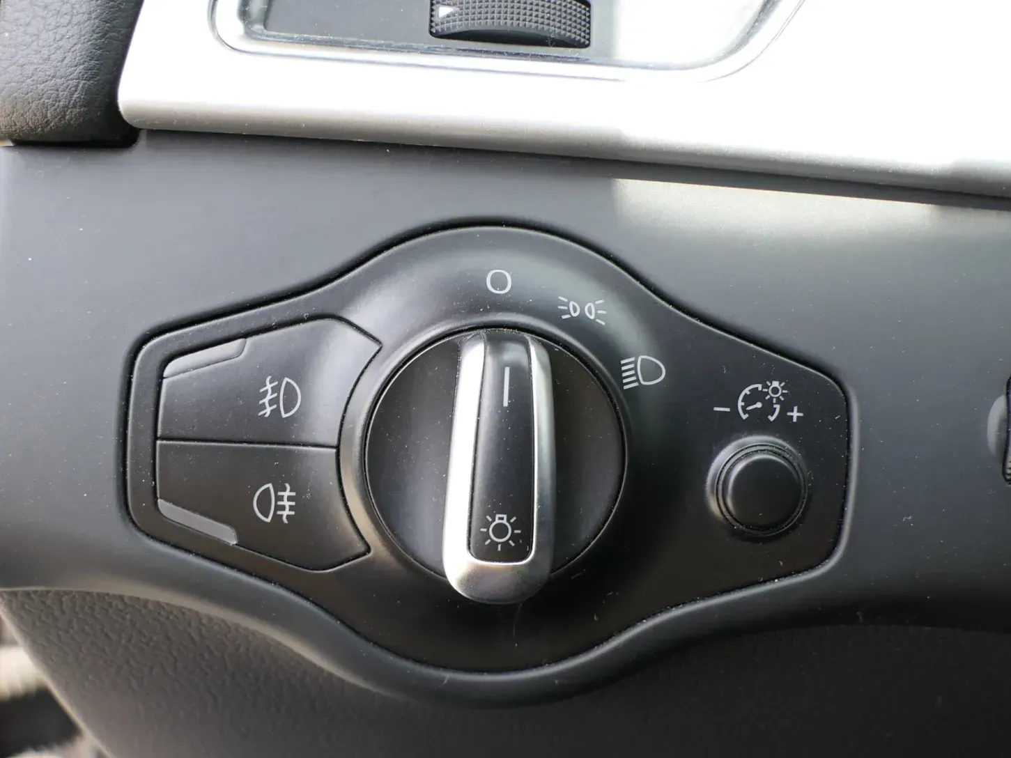Audi A4 8K BB Lichtschalter 8K0941531AR Schalter Licht NSW Chrom - Bild 1