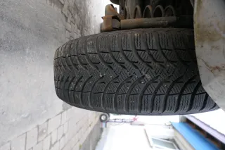 2x Polo 6R 9N Ibi Felgen 185/60 R15 88T Winterreifen M+S Reifen 6,5-7mm - Bild 3