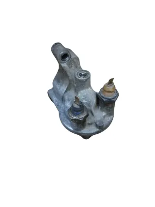 VW Golf 3 Passat 3A Ölkühler Halter Ölfilterflansch AFT AKS 1,6 ADZ ADY 2E AAM A - Bild 2