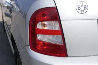 Skoda Fabia 6Y2 Schrägheck Rückleuchte Heckleuchte hinten links original Limousi - Bild 1