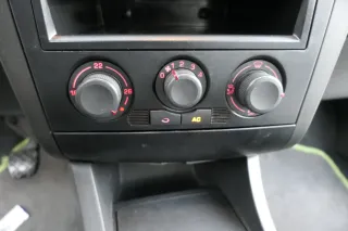 Seat Ibiza 6L Steuergerät Klimaanlage Klimabedienteil 6L0820045 Heizung - Bild 3