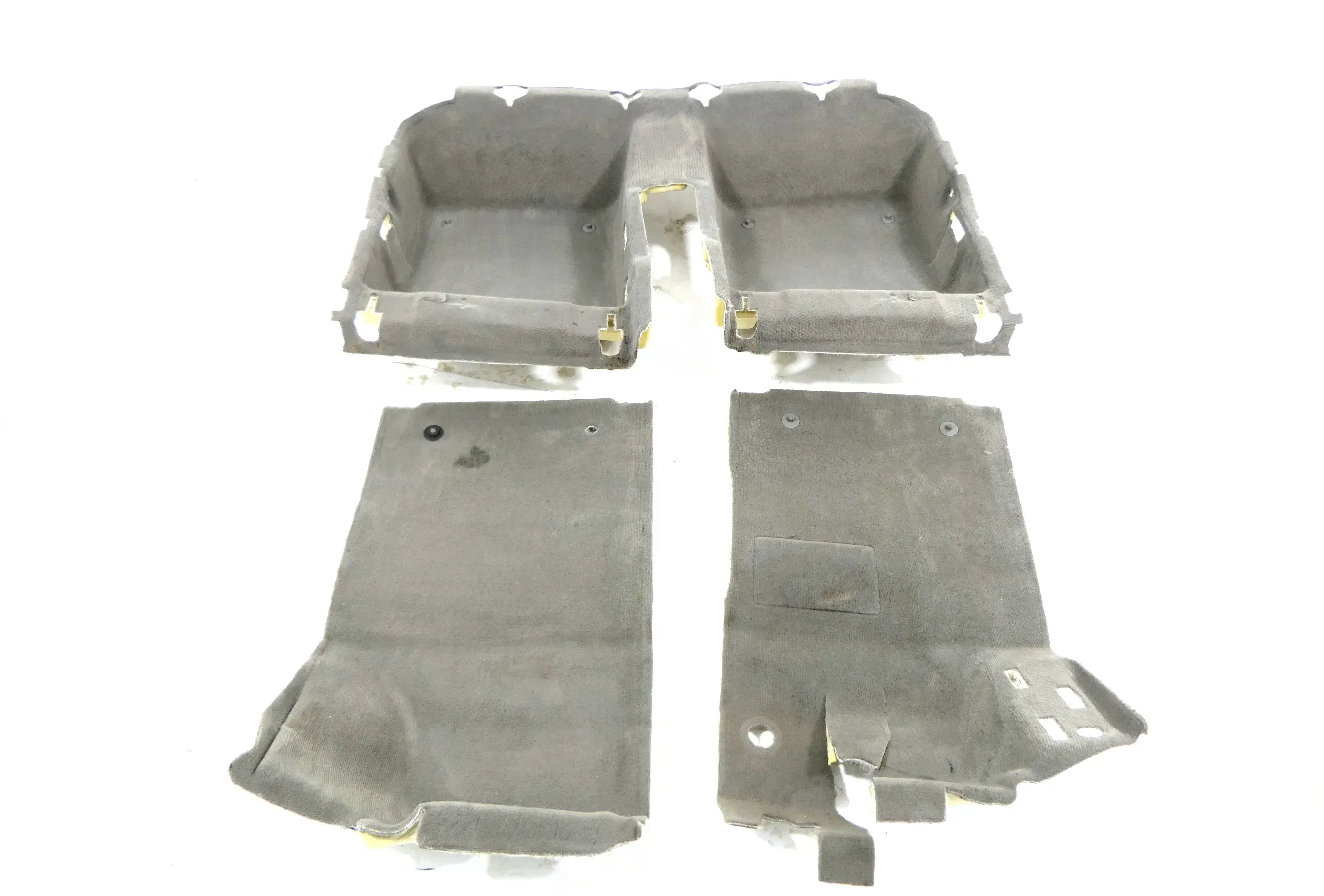 Audi A2 8Z Verkleidung Teppich Boden Innenraumteppich - 3-Teile swing dunkelgrau - Bild 1