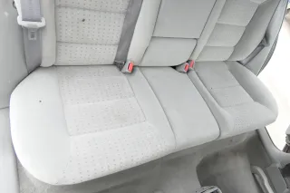Golf 4 Limousine Sitz Rückbank Rücksitzbank Sitzfläche Kopfstützen Velour grau - Bild 3