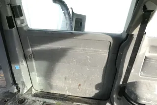 VW T5 Caravelle Sonnenschutz Sonnenrollo grau rechts Schiebetür +Verkleidung - Bild 1