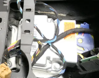 VW Touareg 7L Steuergerät Airbag Airbagsteuergerät 7L0959655  03R - Bild 1