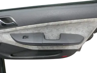 1x Fabia 6Y Kombi Türverkleidung Verkleidung Tür vorne rechts schwarz anthrazit - Bild 4