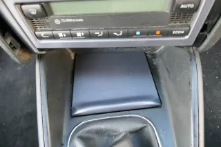 Golf 4 Bora Mittelkonsole Verkleidung um Radio 1j1858069G Dekor grau Türgriff - Bild 2
