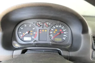 VW Golf 4 Tacho Tachometer Kombiinstrument 147.000km 1J0920802 1,4 16V 75PS 55kw - Bild 2