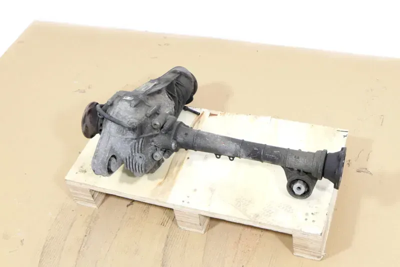 VW Touareg Q7 Getriebe Winkelgetriebe 0AQ341010J Verteilergetrie Allrad BUG BUN - Bild 1