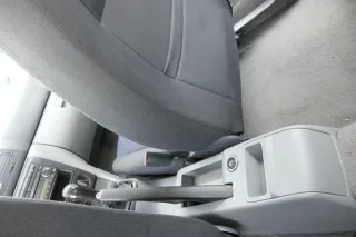 Octavia 1U Mitteltunnel Tunnel Becherhalter Mittelkonsole Zigaretten Anzünd grau - Bild 1